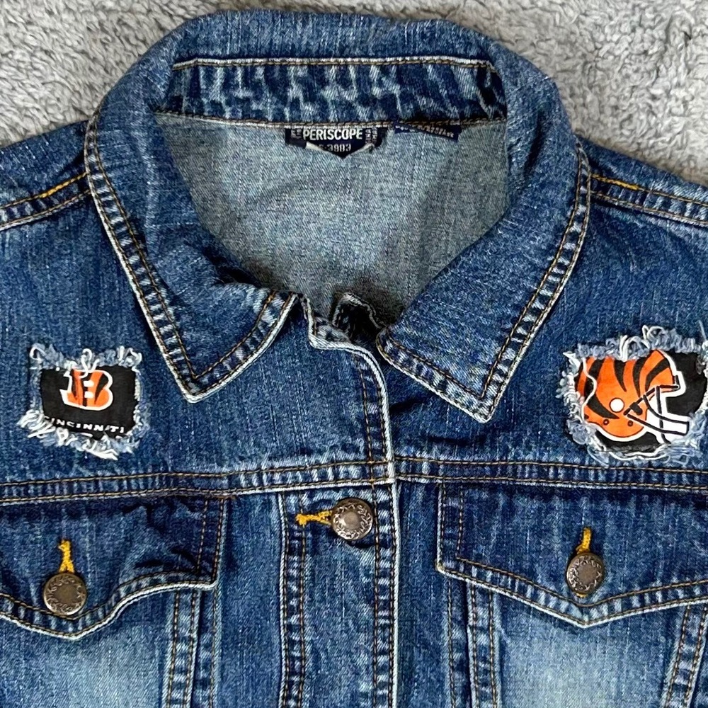 Periscope Cincinnati Bengals Custom Denim Jacket Womens Small Blue NFL Jean